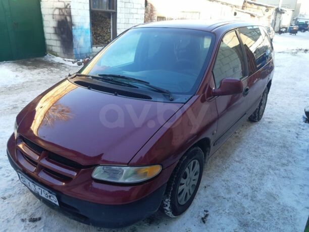 Dodge Caravan III, 7 мест, 1998 г.