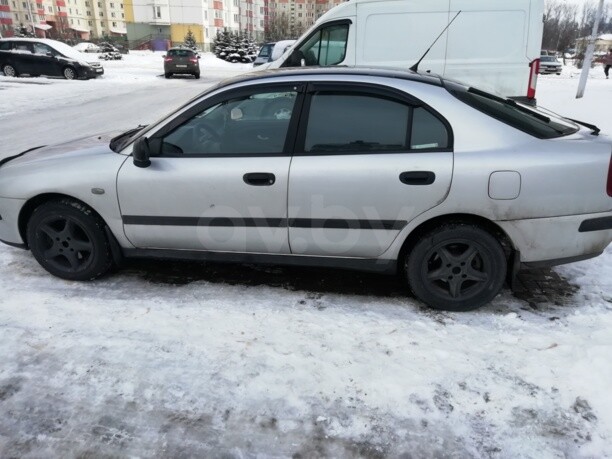 Mitsubishi Carisma I · Рестайлинг, 2001 г.