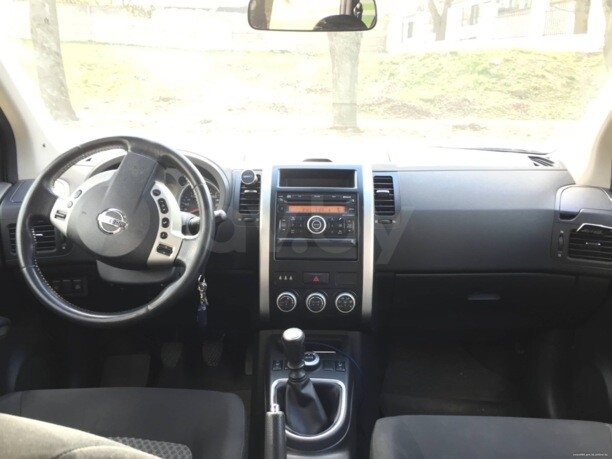 Nissan X-Trail II (T31), 5 мест, 2010 г.