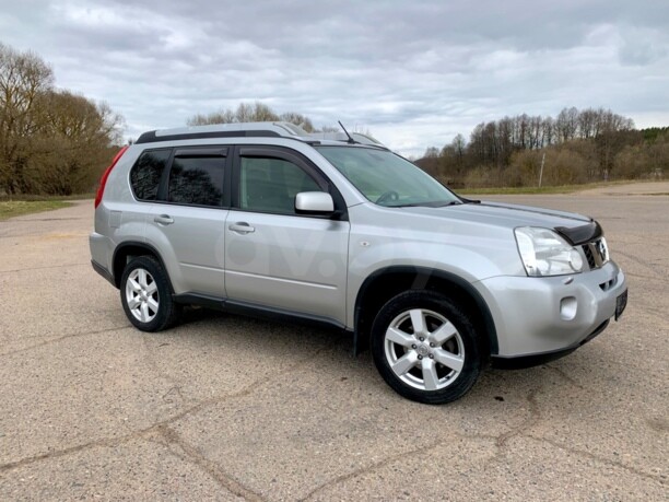 Nissan X-Trail II (T31), 5 мест, 2010 г.