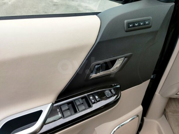 Toyota Alphard II · Рестайлинг, 2013 г.