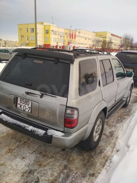 Infiniti QX4, 1999 г.