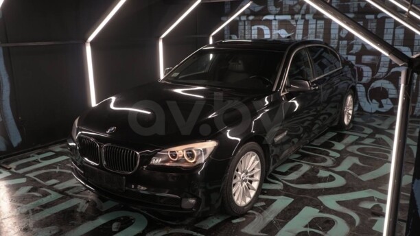 BMW 7 серия F02 (Long), 2009 г.