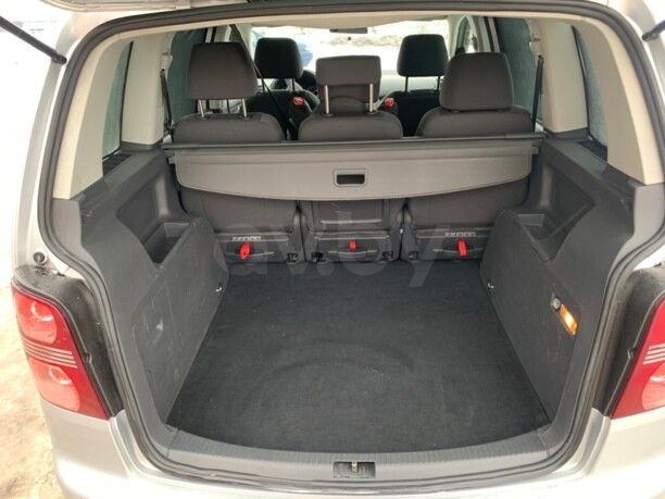 Volkswagen Touran I · Рестайлинг, 5 мест, 2009 г.