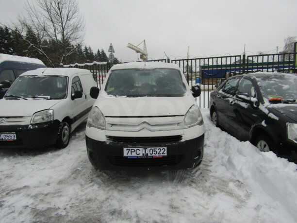 Citroen Berlingo II, 5 мест, 2011 г.