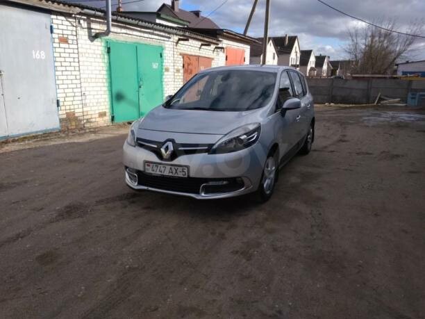Renault Grand Scenic III · 2-й рестайлинг, 7 мест, 2013 г.