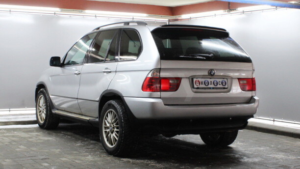 BMW X5 E53, 5 мест, 2001 г.