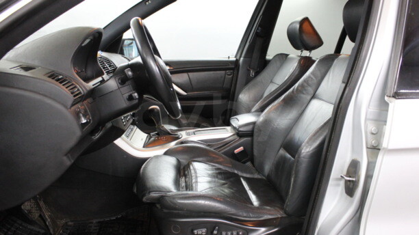 BMW X5 E53, 5 мест, 2001 г.