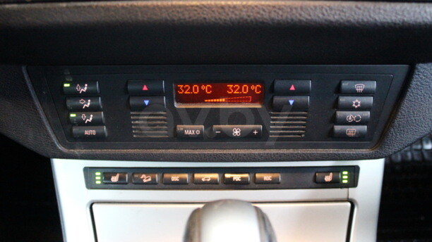 BMW X5 E53, 5 мест, 2001 г.
