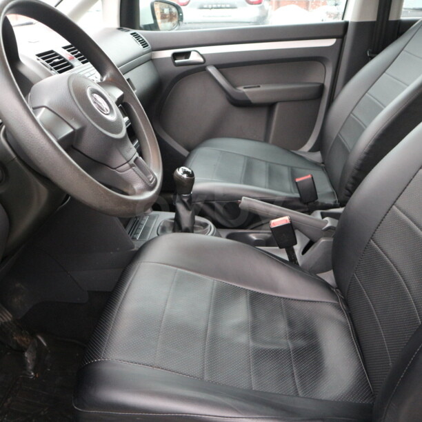 Volkswagen Touran II, 5 мест, 2014 г.