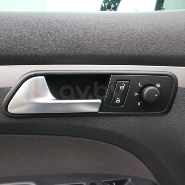 Volkswagen Touran II, 5 мест, 2014 г.