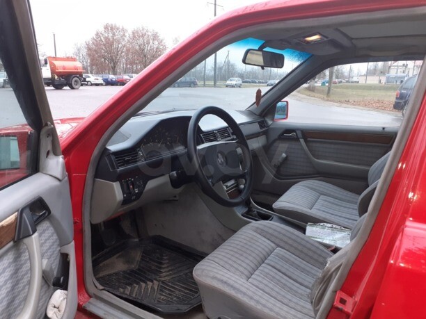 Mercedes-Benz E-Класс W124, S124, C124, A124, 1990 г.