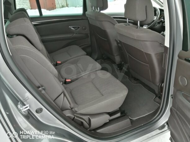 Renault Espace V, 7 мест, 2016 г.