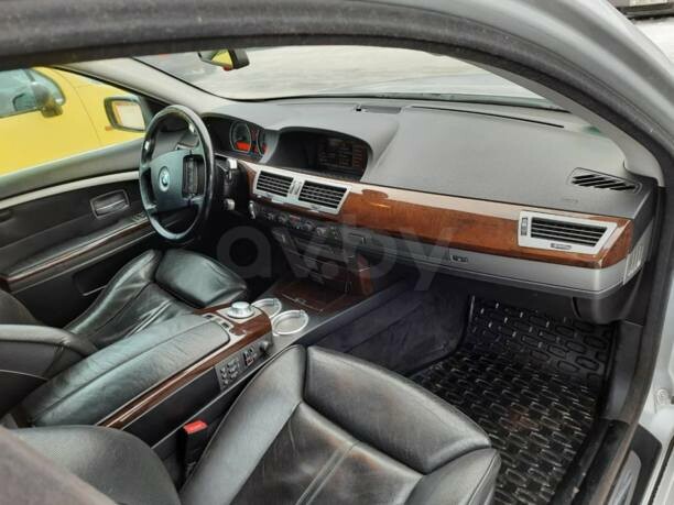 BMW 7 серия E65, 2001 г.