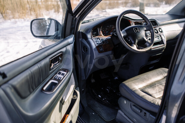 Honda Odyssey III, 7 мест, 2003 г.