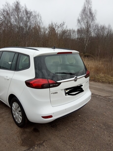 Opel Zafira C, 5 мест, 2015 г.