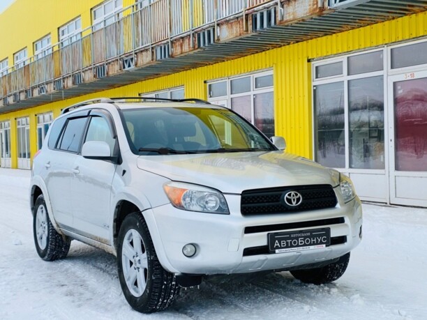 Toyota RAV4 III (XA30), 5 мест, 2008 г.