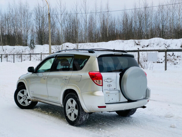 Toyota RAV4 III (XA30), 5 мест, 2008 г.