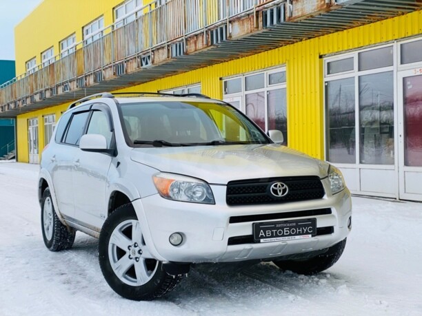 Toyota RAV4 III (XA30), 5 мест, 2008 г.