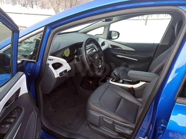 Chevrolet Bolt, 2017 г.