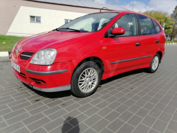 Nissan Almera Tino, 2003 г.