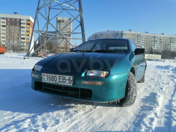 Mazda 323F, 1995 г.
