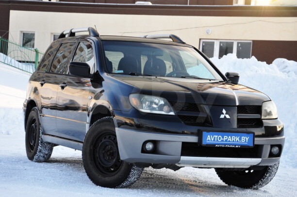 Mitsubishi Outlander I, 5 мест, 2004 г.