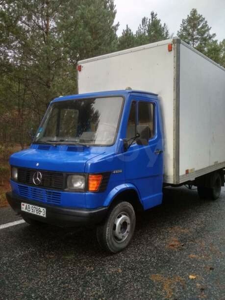 Mercedes Т1 207D - 410D 410, 1990 г.