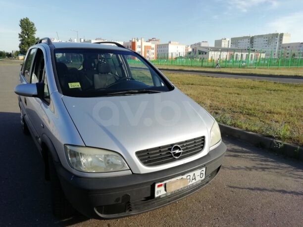 Opel Zafira A, 7 мест, 2000 г.