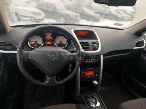 Peugeot 207 I · Рестайлинг, 2009 г.