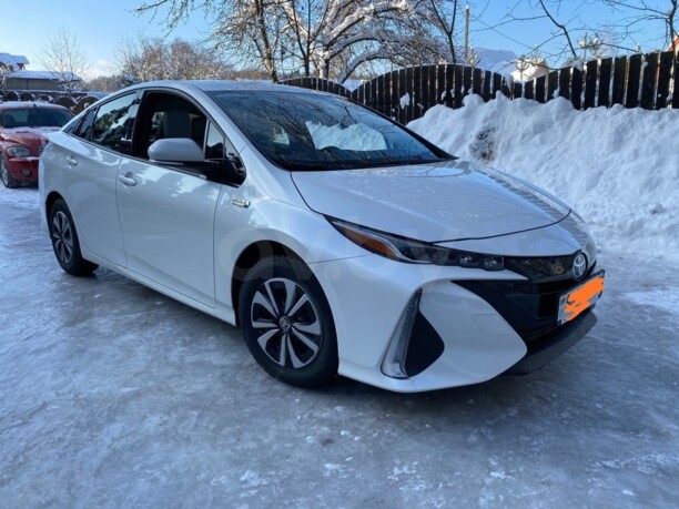 Toyota Prius Prime, 2018 г.