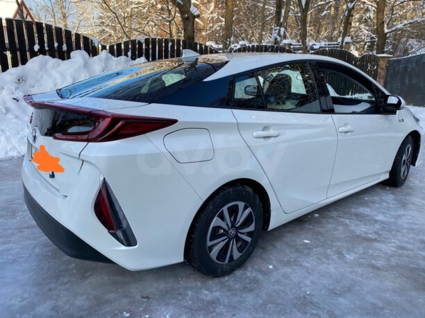 Toyota Prius Prime, 2018 г.