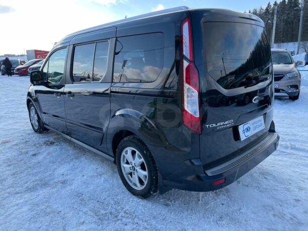 Ford Tourneo Connect II, 5 мест, 2015 г.