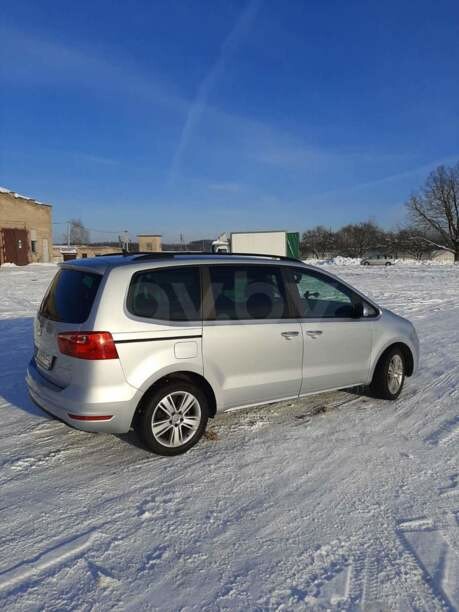 SEAT Alhambra II, 5 мест, 2015 г.