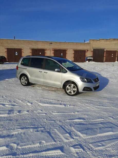 SEAT Alhambra II, 5 мест, 2015 г.