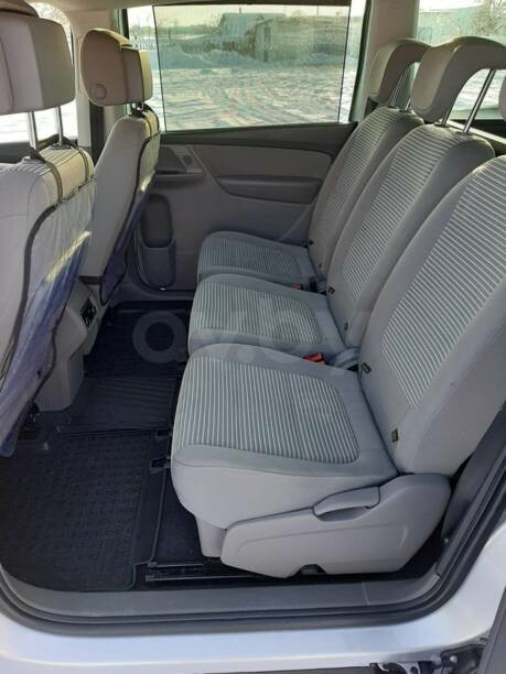 SEAT Alhambra II, 5 мест, 2015 г.