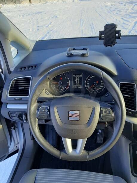 SEAT Alhambra II, 5 мест, 2015 г.