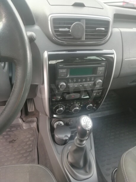 Nissan Terrano V, 5 мест, 2016 г.