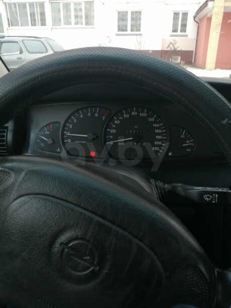 Opel Omega B, 1996 г.