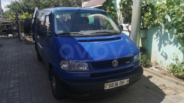 Volkswagen Caravelle T4, 2000 г.