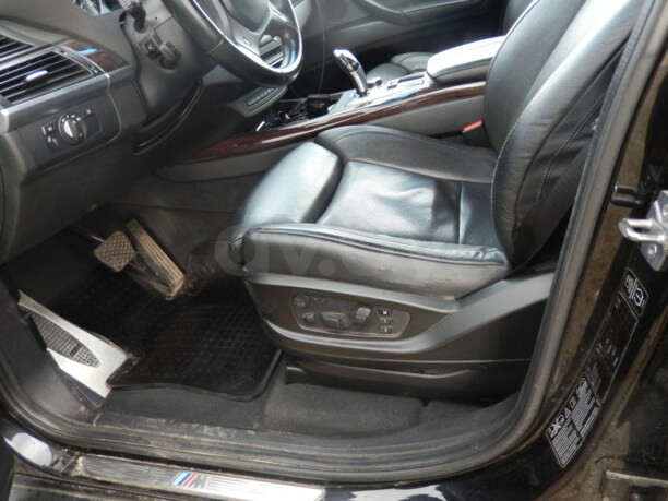 BMW X5 E70, 5 мест, 2011 г.