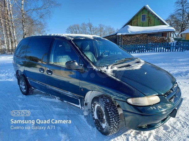 Chrysler Voyager III, 7 мест, 1998 г.