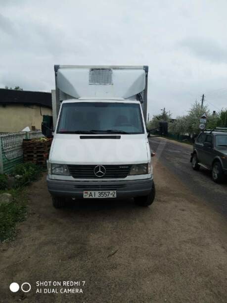 Mercedes Т2 407D - 814D 412d, 1997 г.