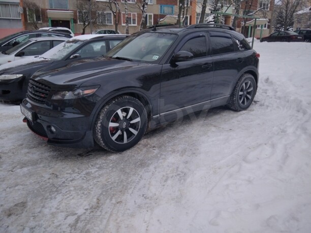 Infiniti FX I, 2004 г.