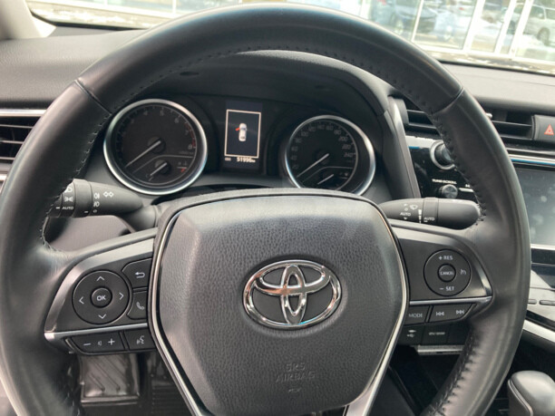 Toyota Camry XV70, 2019 г.