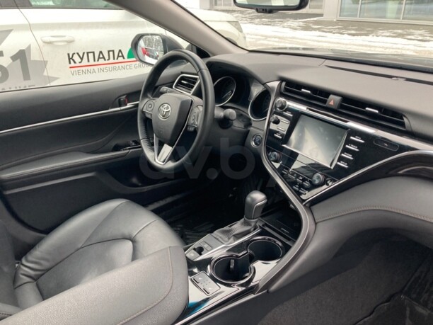 Toyota Camry XV70, 2019 г.