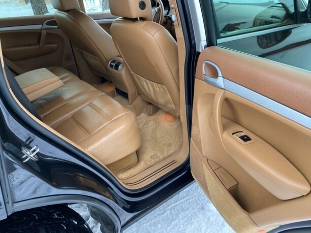 Porsche Cayenne 955, 2005 г.