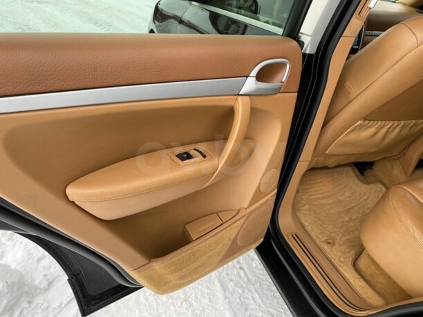 Porsche Cayenne 955, 2005 г.