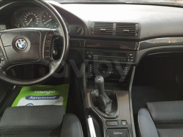 BMW 5 серия E39, 2001 г.
