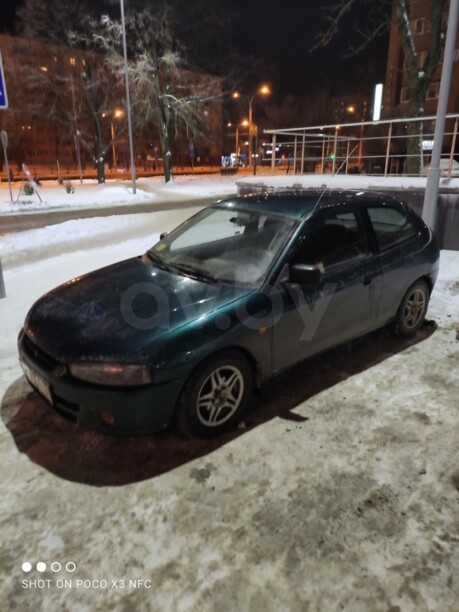 Mitsubishi Colt V, 1998 г.